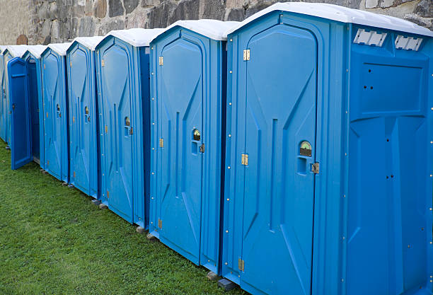 Best Portable Restrooms for Agricultural Sites in Gardner, KS